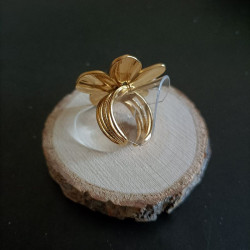 boucles d'oreilles motif fleur
