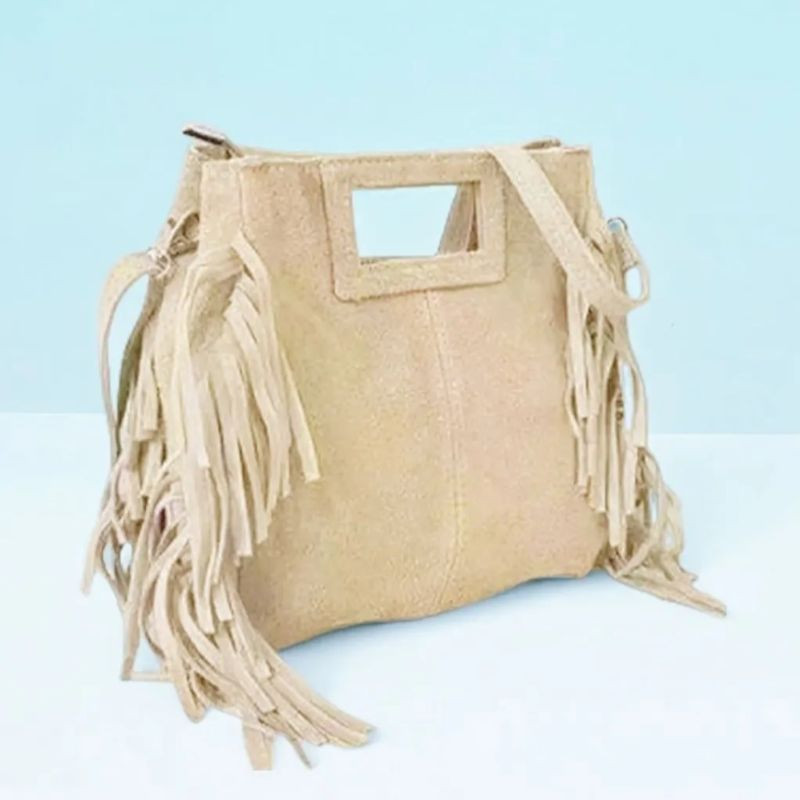 Sac porté main en daim muni d'une bandoulière Sac porté main en daim muni d'une bandoulière