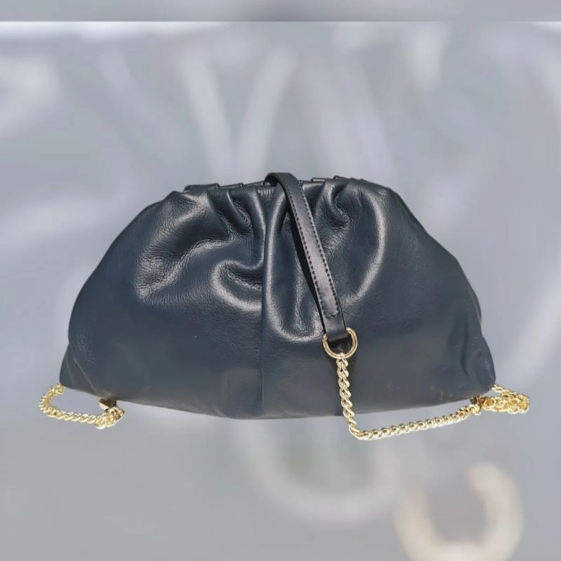 Sac bandoulière en Cuir Grainé avec chaînette