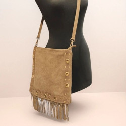 Sac bandoulière en Daim clouté avec franges