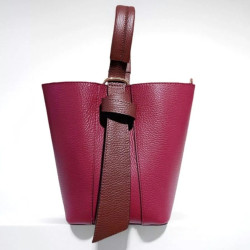 Sac bandoulière en cuir grainé avec pochette