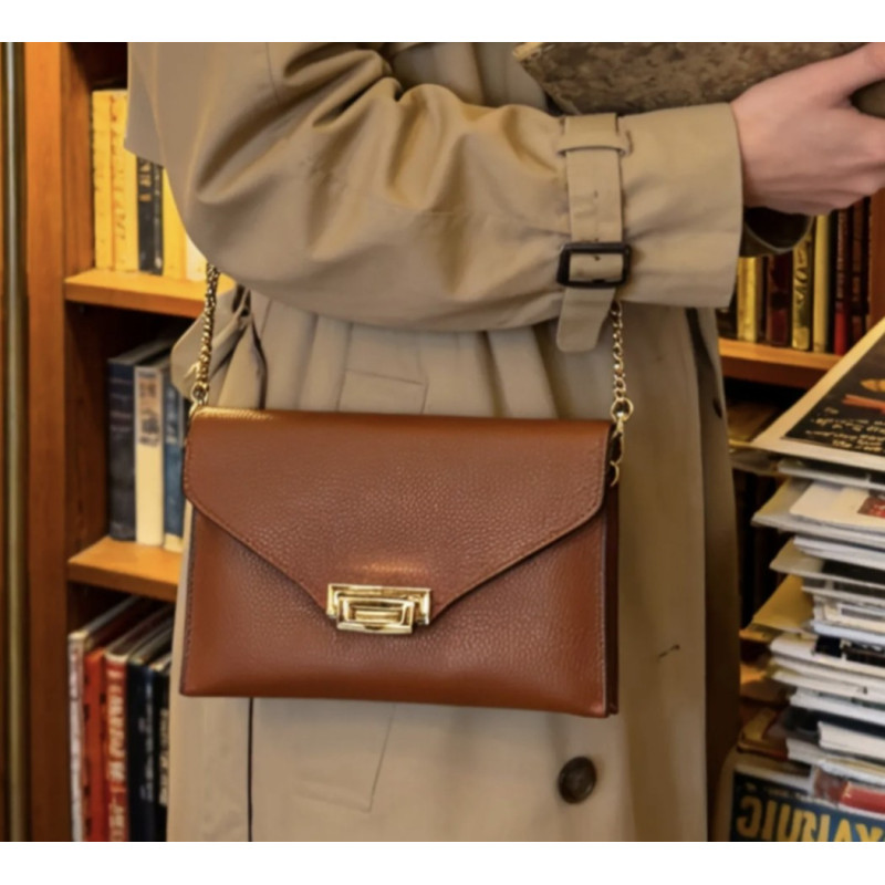 Sac à Main en cuir Grainé avec bandoulière chaînette