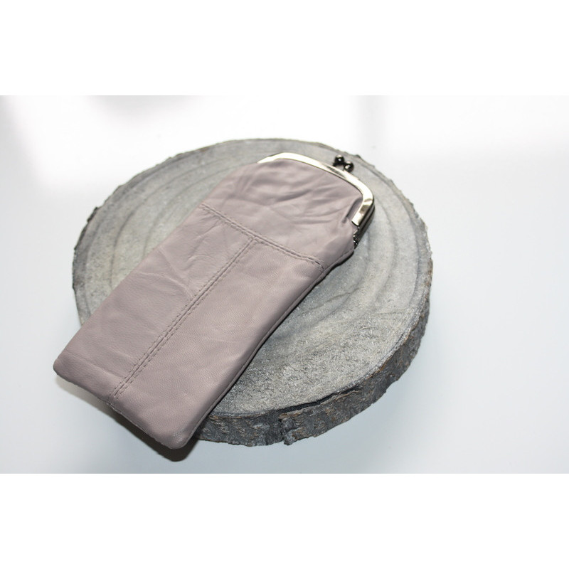Etui à lunettes en cuir d'agneau