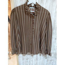 Chemise à rayures de couleur beige et marron