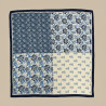 Foulards Carré de Luxe " Motifs fleurs bleues "