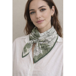 Foulard Carré de Luxe " Motif fleurs " Kaki