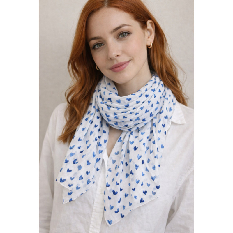 Foulard Motif " Coeur "