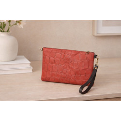 Sac pochette femme en cuir effet croco – bandoulière et sangle amovibles