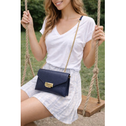 Sac bandoulière femme en cuir grainé avec chaîne dorée