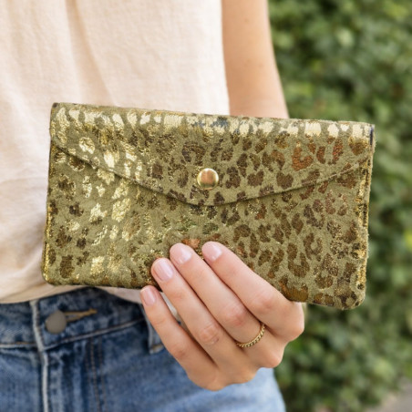 Porte-monnaie femme motif léopard – Pochette compacte élégante et tendance