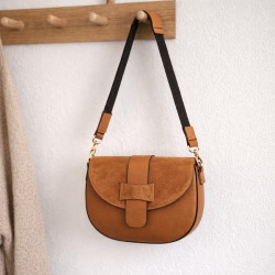 Sac Bandoulière en Cuir Avec Bandoulière Assortie et rabat en Daim