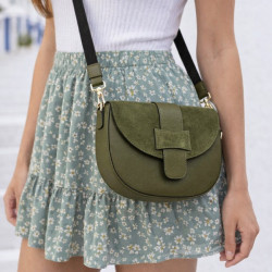 Sac Bandoulière en Cuir Avec Bandoulière Assortie et rabat en Daim