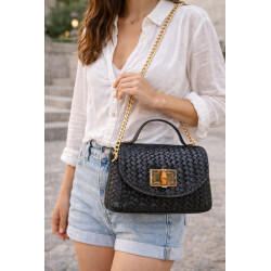 Sac à main au motif  tressé avec chaîne dorée – élégant et chic