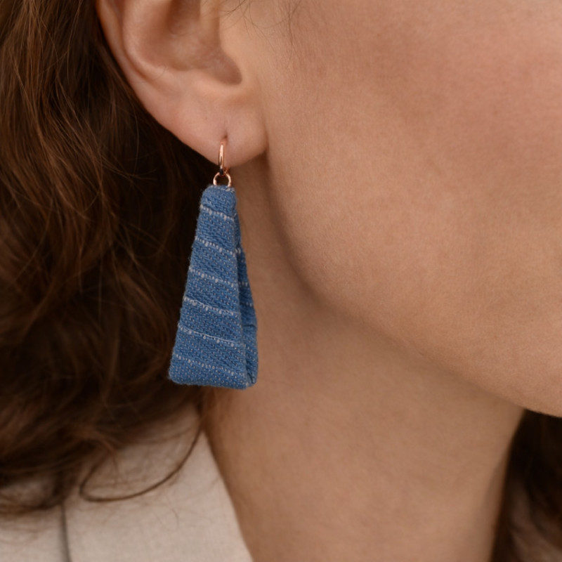 Boucles d’oreilles tissu géométriques – Bijou femme tendance et léger