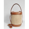 Sac seau femme en raphia tressé et cuir esprit bohème chic
