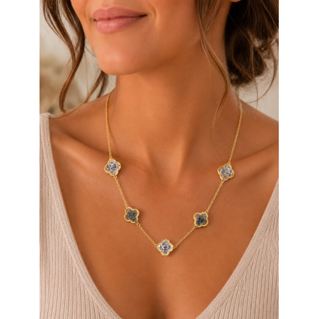 Collier trèfles en acier inoxydable doré – Pendentifs nacrés noir & blanc