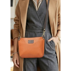 Sac bandoulière en cuir grainé véritable – Sac femme élégant et intemporel