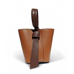 Sac Bandoulière en Cuir Grainé avec Pochette – Élégant & Tendance