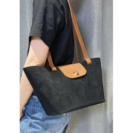 Sac cabas en daim avec pochette rouge et anses cuir